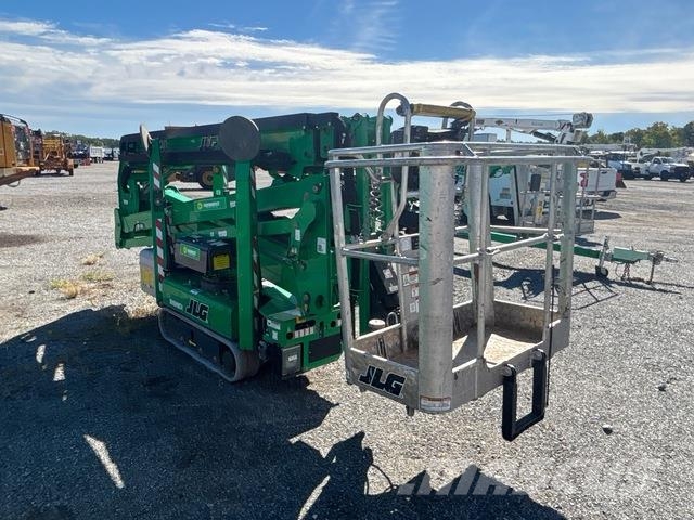 JLG X600AJ Kuukulkijat