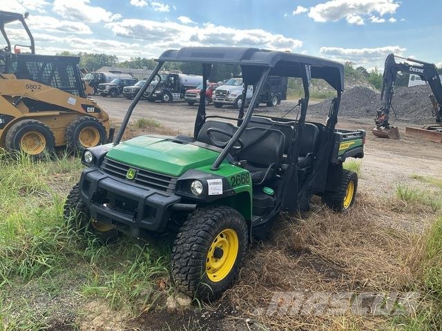John Deere 다목적 장비