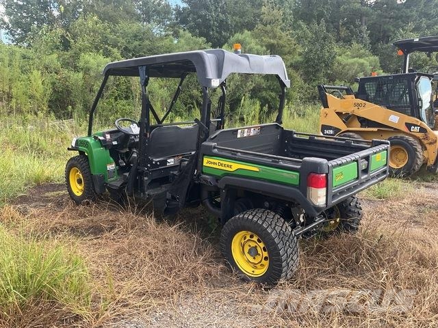 John Deere 다목적 장비
