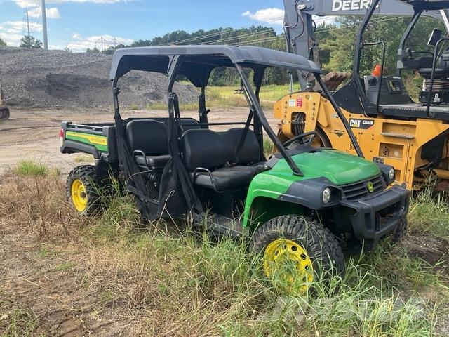 John Deere 다목적 장비