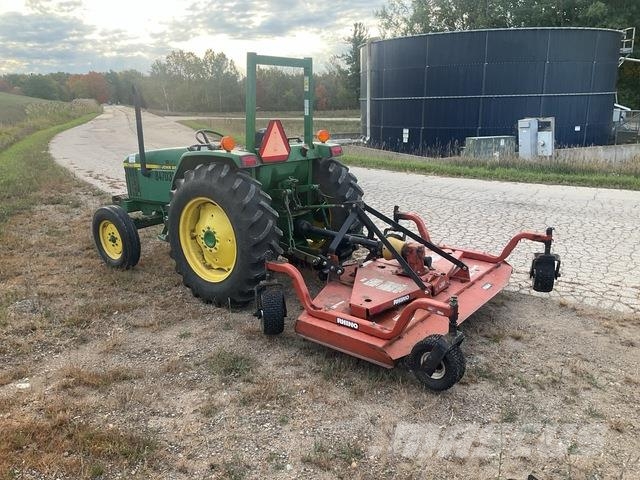 John Deere 1070 Трактори