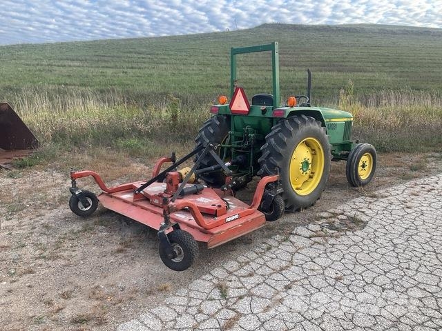 John Deere 1070 Трактори