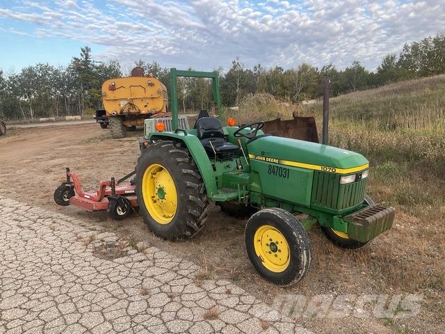 John Deere 1070 Трактори