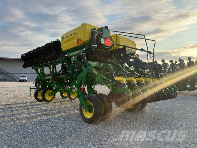 John Deere 1795 Sadilice