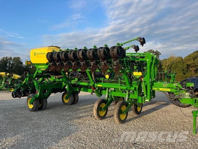 John Deere 1795 Sadilice