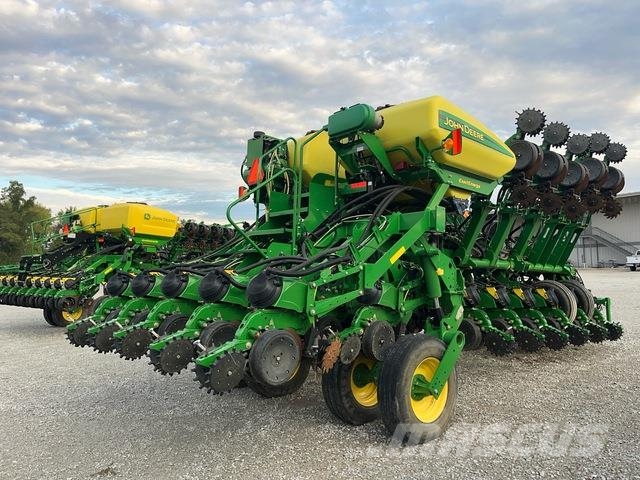 John Deere 1795 Sadilice
