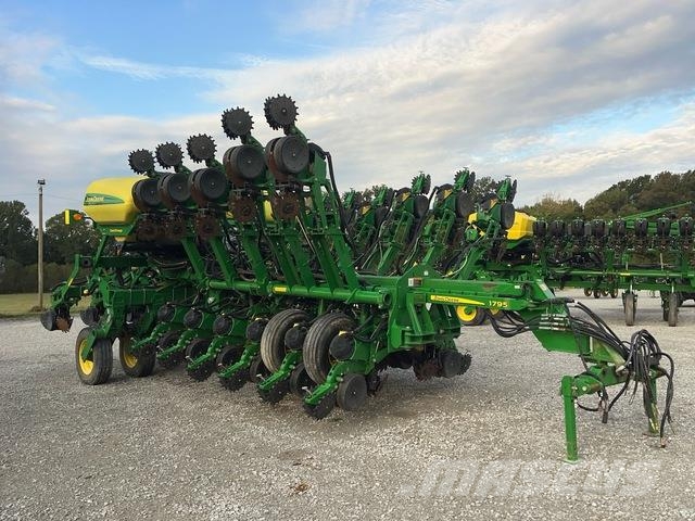 John Deere 1795 Sadilice