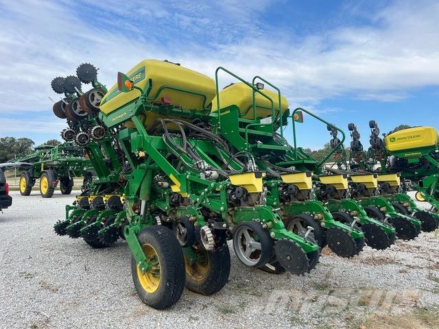 John Deere 1795 Sadilice