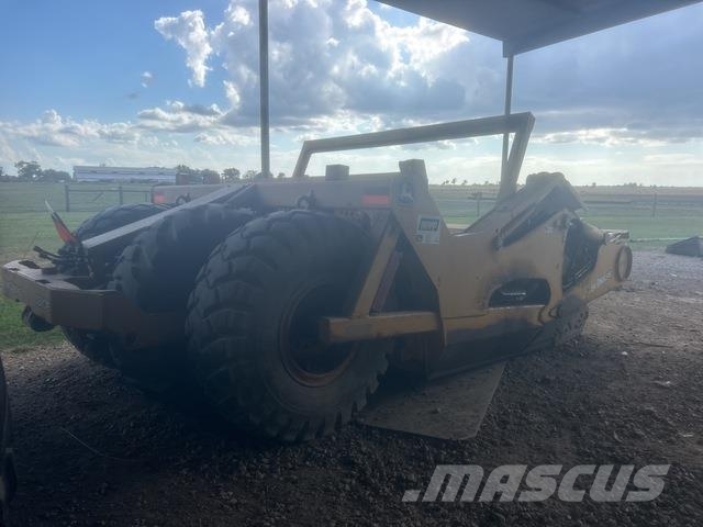 John Deere 1810E Schaber