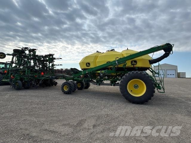 John Deere 1870X Conserva Pack Mechanické sejačky