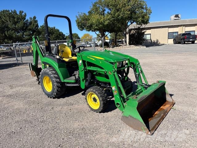 John Deere 2032R Manji traktori