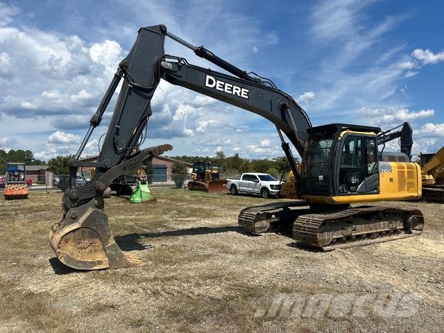 John Deere 210G LC Gravemaskiner på larvebånd