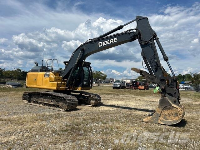 John Deere 210G LC Gravemaskiner på larvebånd
