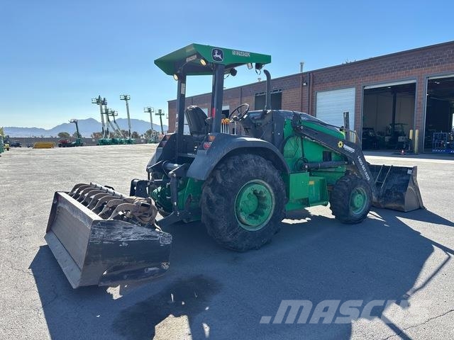 John Deere 210L EP フロントローダーとディガー