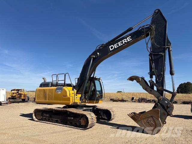 John Deere 250G LC Vikšriniai ekskavatoriai