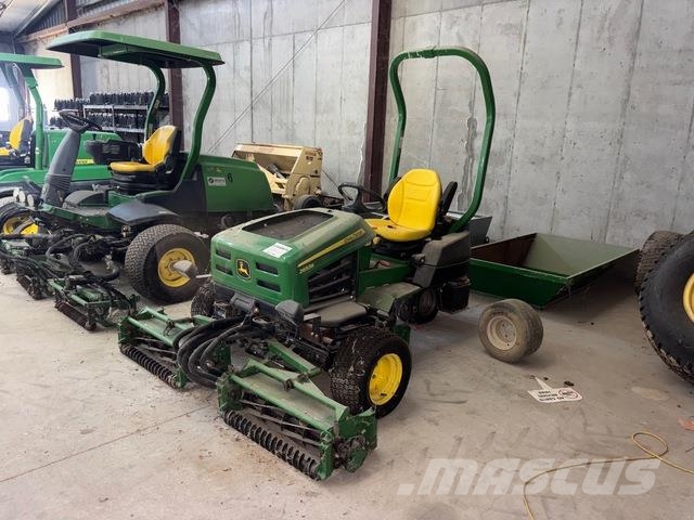 John Deere 2653B 소형 트랙터