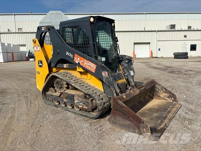 John Deere 317G Skid steer loaders