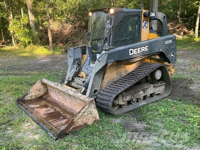 John Deere 333E Міні-навантажувачі