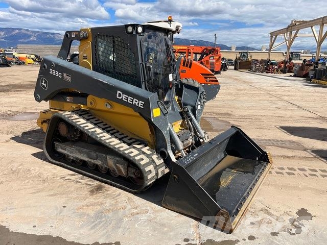 John Deere 333G 滑移轉向裝載機
