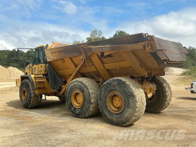 John Deere 400D Zglobni damperi