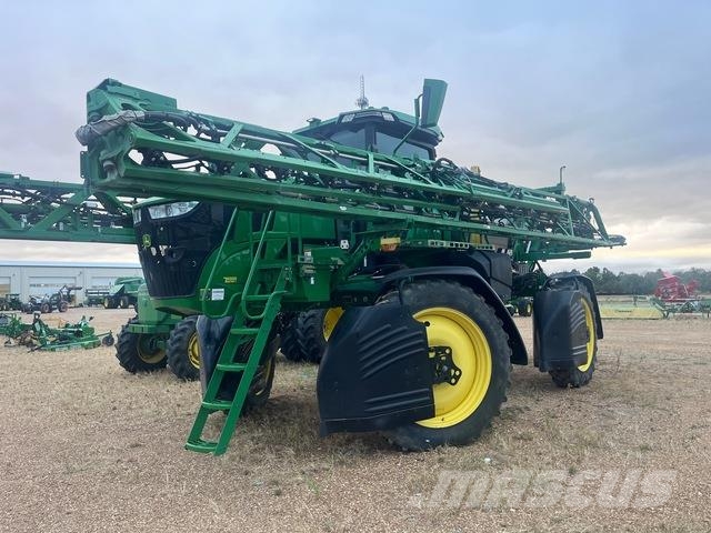 John Deere 410R 자주 동력 분무기