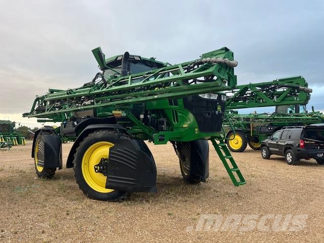 John Deere 410R 자주 동력 분무기