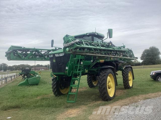 John Deere 412R Samohodne prskalice