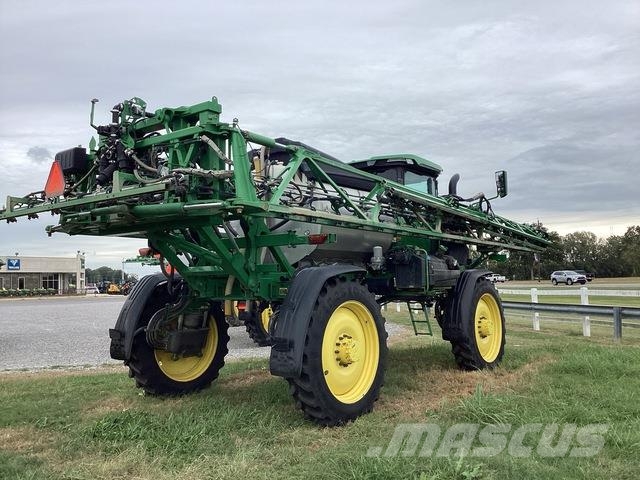 John Deere 412R Samohodne prskalice