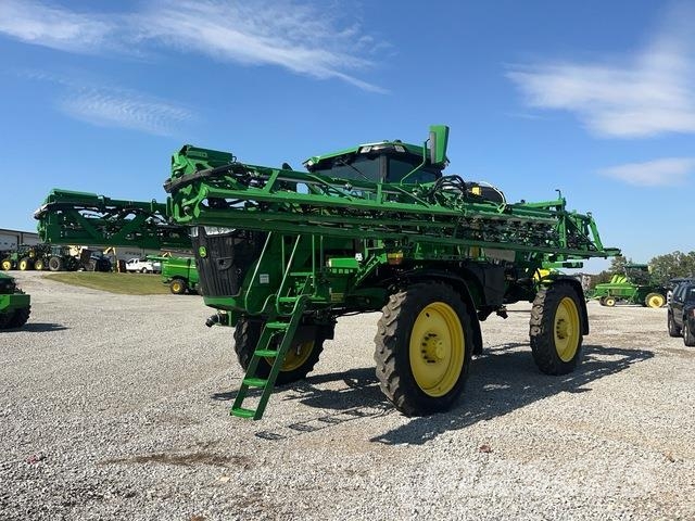 John Deere 412R Samohodne prskalice