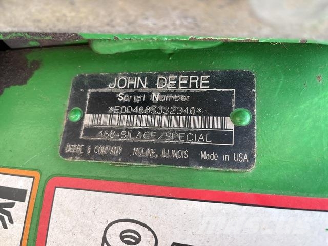 John Deere 468 Presse à balle ronde