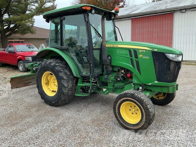 John Deere 5075M Manji traktori