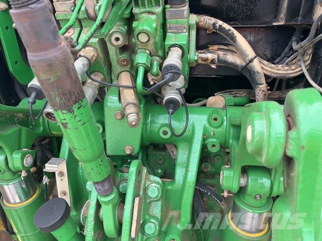 John Deere 5090R Tractors