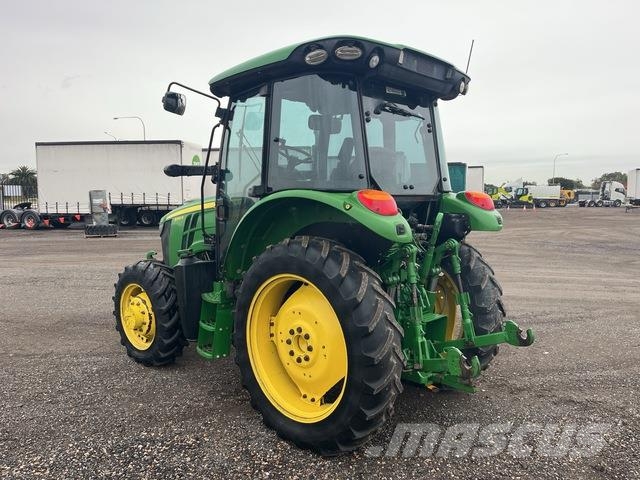 John Deere 5090R Tractors