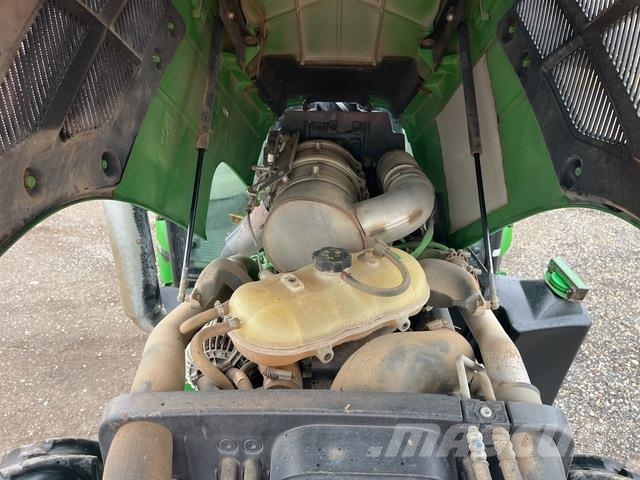 John Deere 5090R Tractors