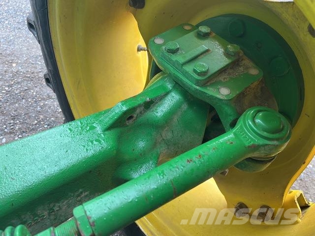 John Deere 5090R Tractors