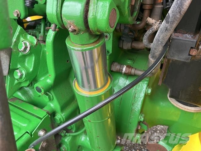 John Deere 5090R Tractors
