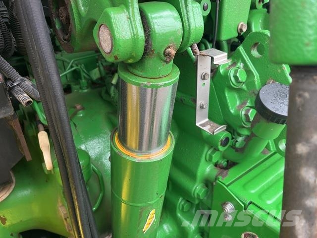 John Deere 5090R Tractors