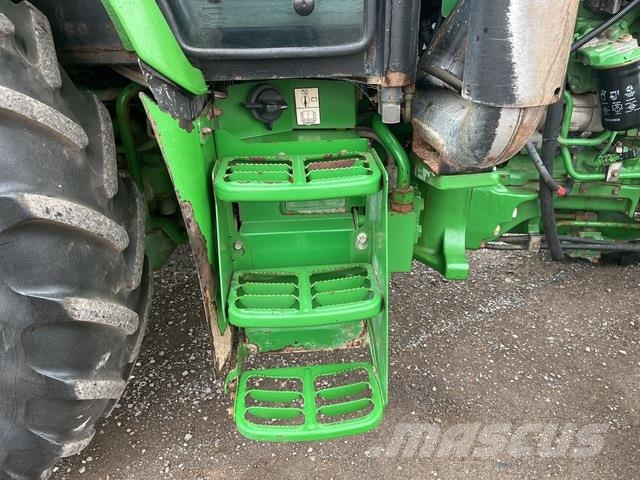 John Deere 5090R Tractors