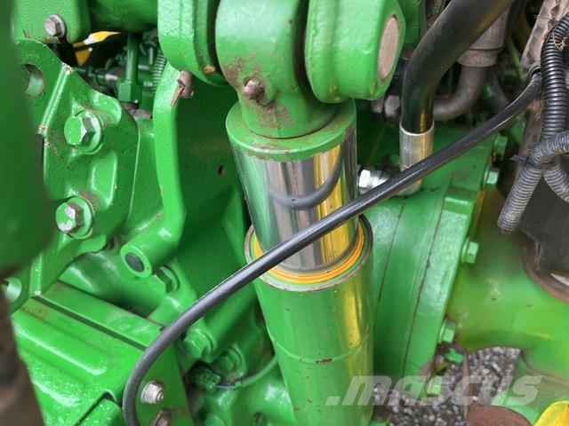 John Deere 5090R Tractors