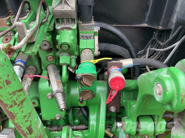 John Deere 5090R Tractors