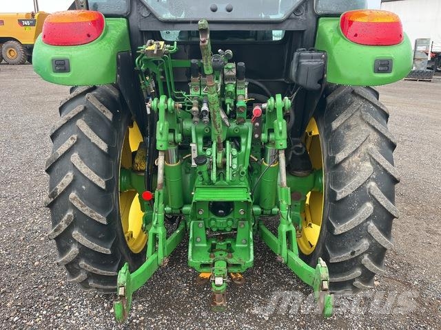 John Deere 5090R Tractors
