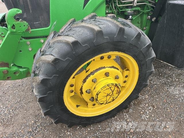 John Deere 5090R Tractors