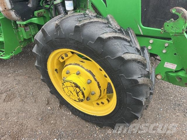 John Deere 5090R Tractors