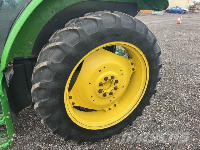 John Deere 5090R Tractors