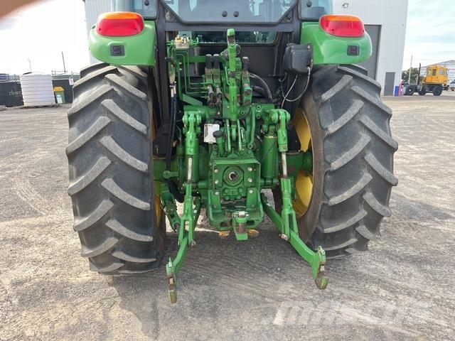 John Deere 5090R Tractors