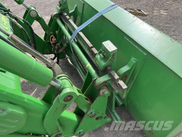 John Deere 5090R Tractors