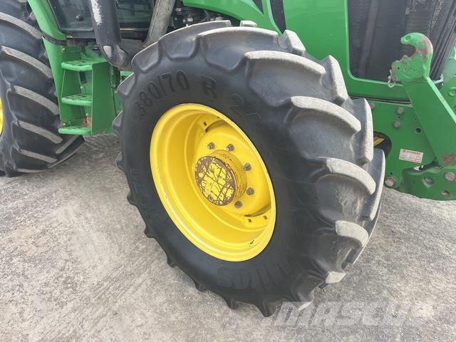 John Deere 5090R Tractors
