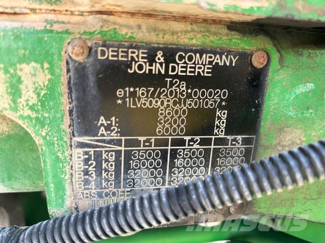 John Deere 5090R Tractors