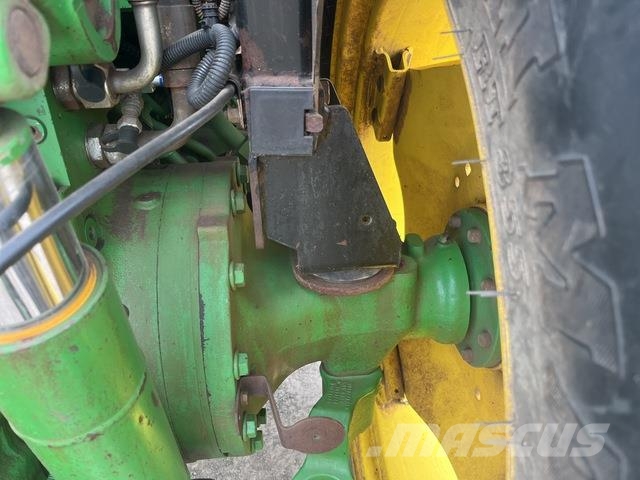 John Deere 5090R Tractors