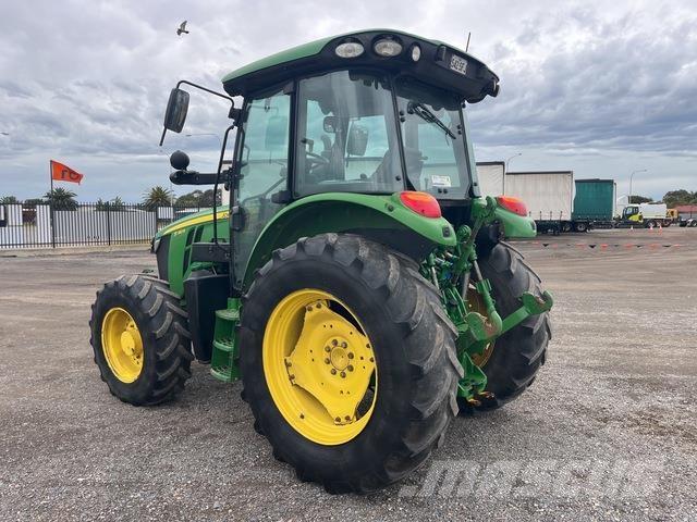 John Deere 5090R Tractors